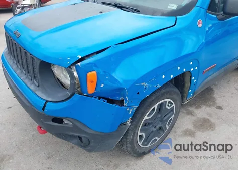 2015 Jeep Renegade Trailhawk z USA, uszkodzony, nr VIN ZACCJBCT0FPB54495